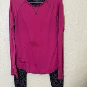 Cuddl Duds M Pink Long Sleeve Top w/ Thumb Holes & Patterned Leggings Set